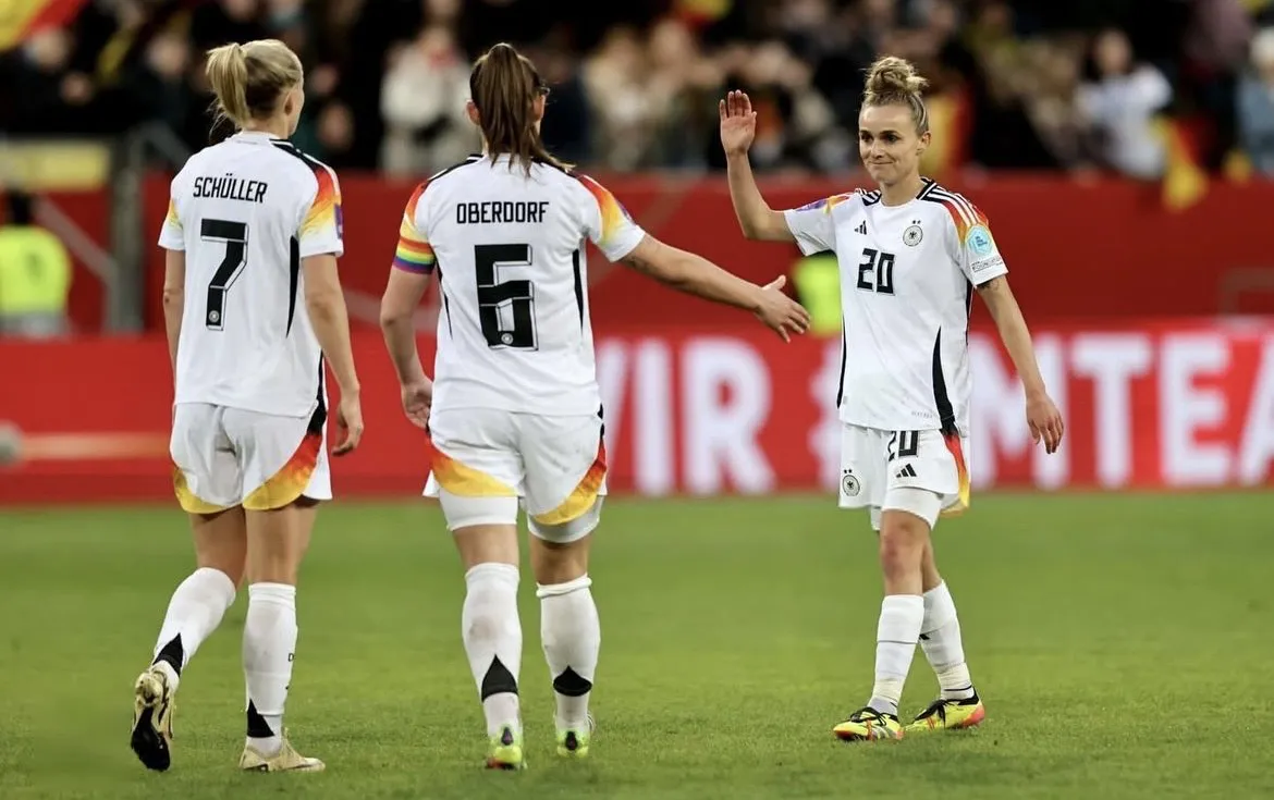 shescout scout futbol